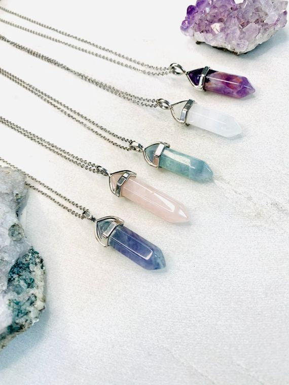 Crystal point pendant necklace